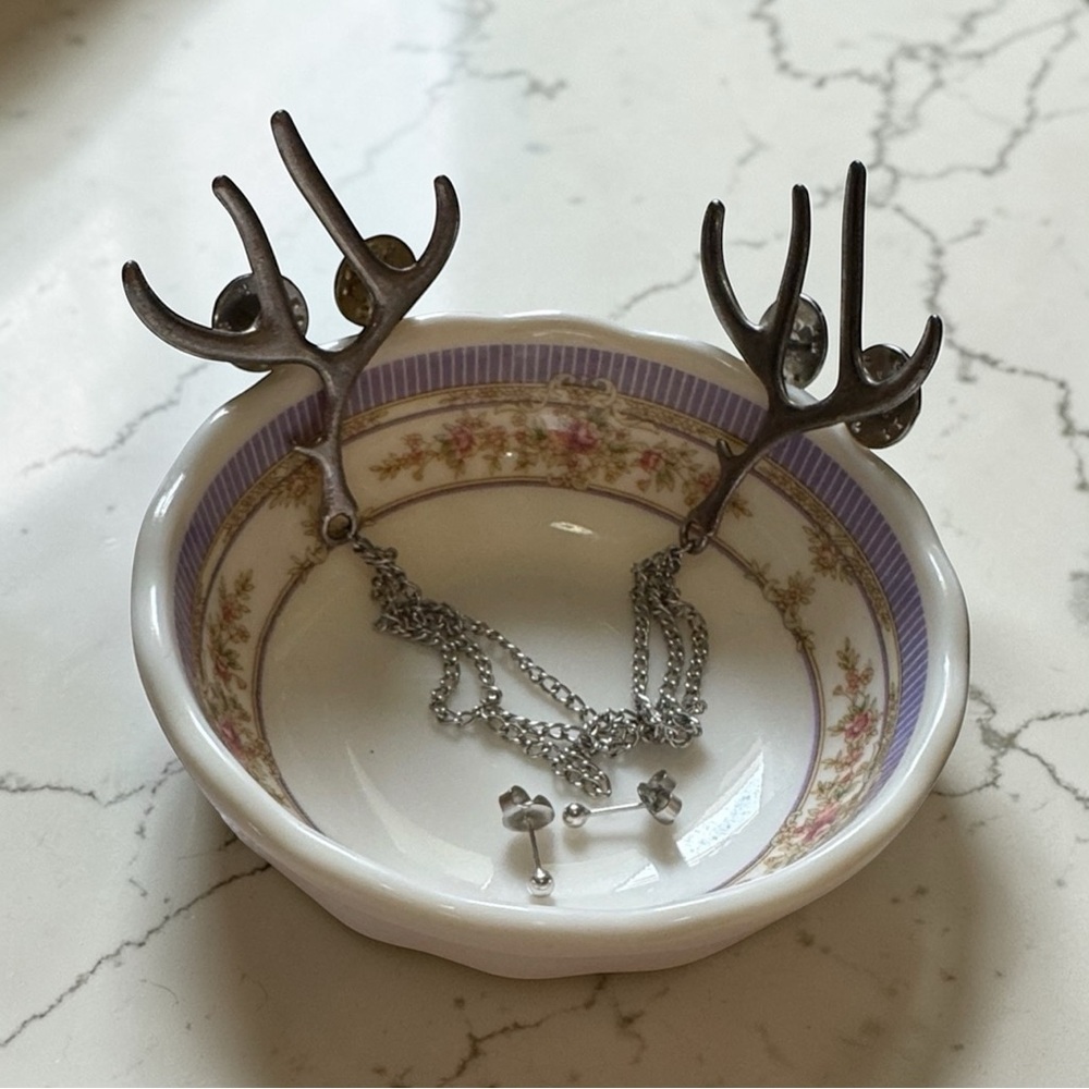 Antler collar accessory with Chain and earrings